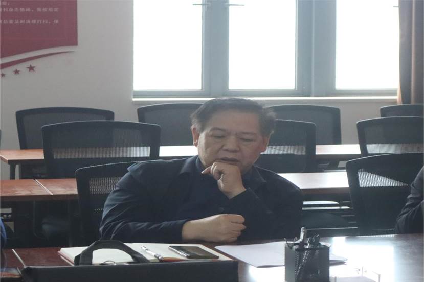 图4：张泓副院长交流发言